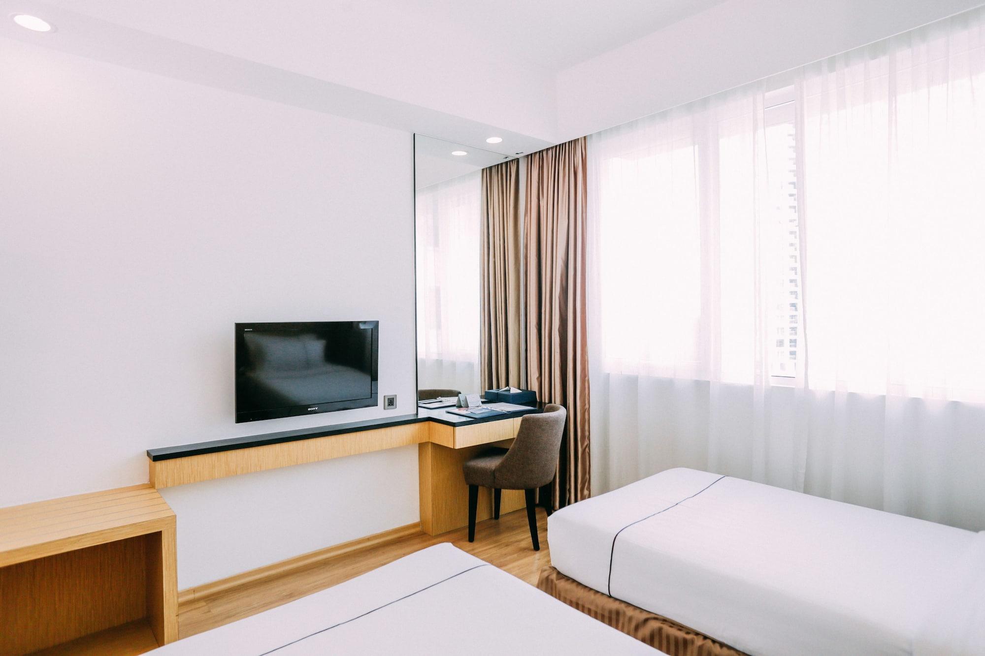 Hotel Granada Джохор Бахру Екстериор снимка