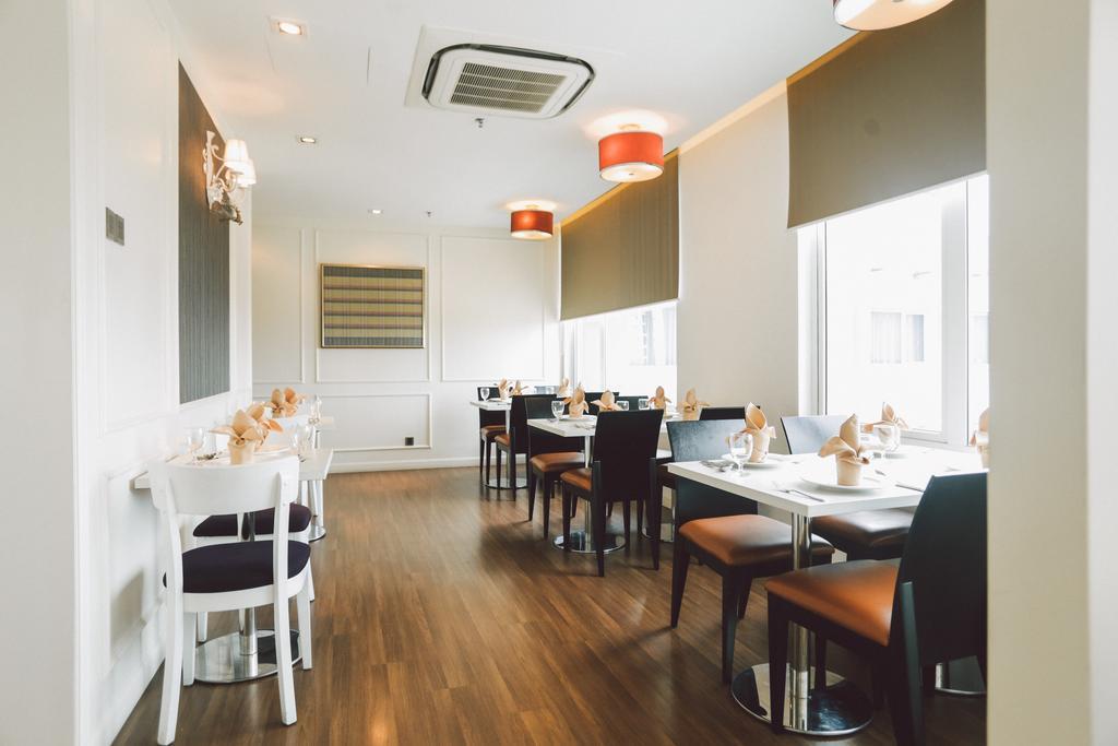 Hotel Granada Джохор Бахру Екстериор снимка