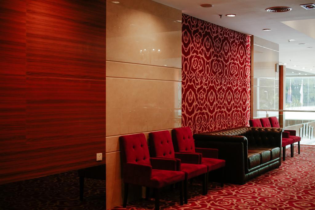 Hotel Granada Джохор Бахру Екстериор снимка